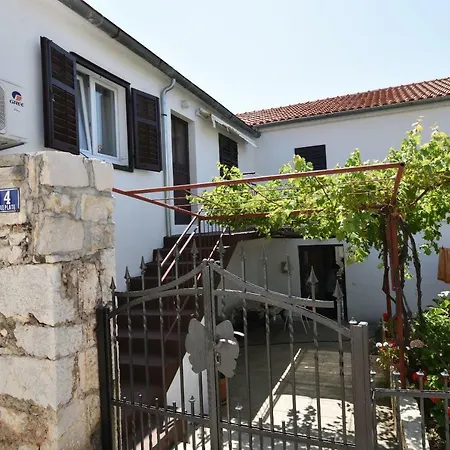 Apartman Katica
